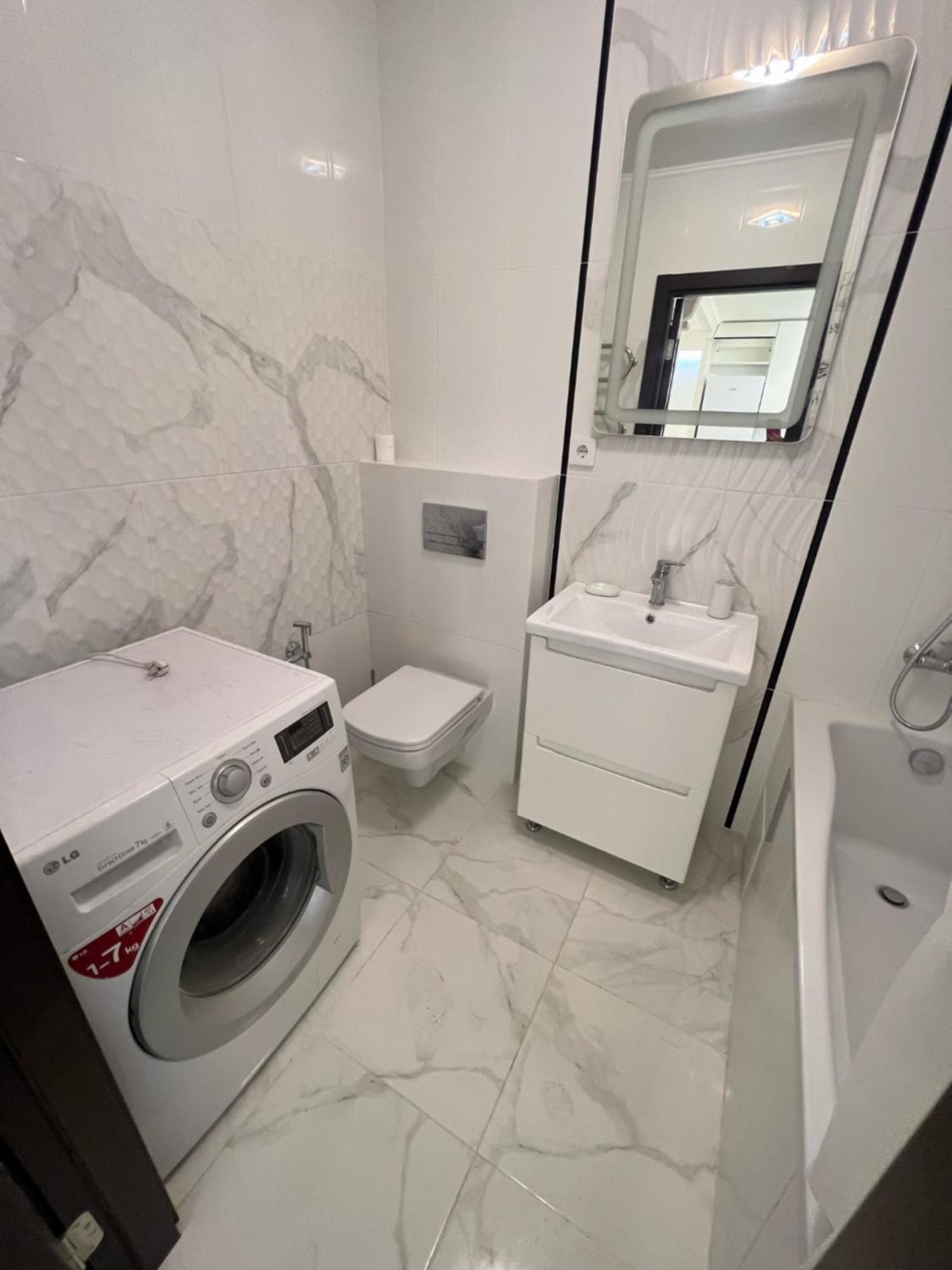 Green House Апартаменти В Новобудові По Вул Зелена 204 Lviv Luaran gambar
